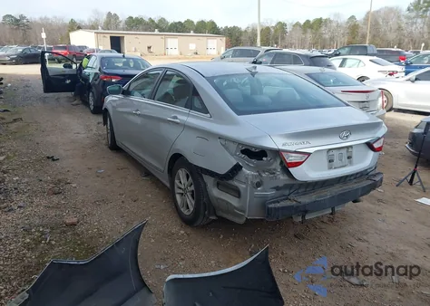 2013 Hyundai Sonata Gls z USA, uszkodzony, nr VIN 5NPEB4AC1DH651520